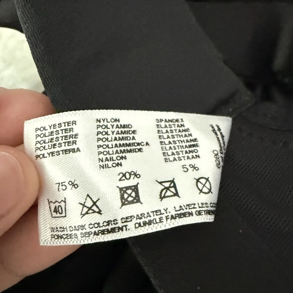 Glamorise Sport Elite Performance Wire Free Black Bra. Size 38C. New without tag